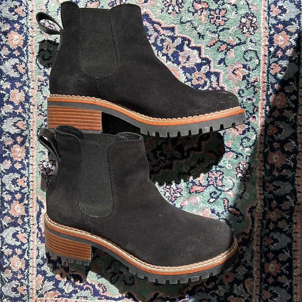 Black Suede Moto Boots Leather Upper Waffle Soles Women’s 39 made in Spain